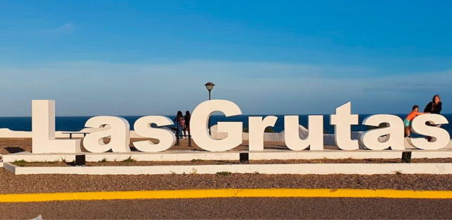 Alquilaron dos departamentos en Las Grutas y no querian pagar: Una mujer escapó en el taxi pero la otra no llegó