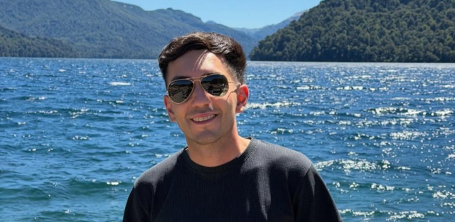 Una mujer y su familia le prendieron fuego varios autos de la Concesionaria «Sacando cuentas tenemos unos 250 a 300 millones de pesos en pérdidas»