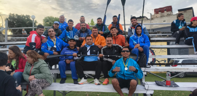 Patagones hace historia en Gualeguaychú: Podios y plazas mundialistas para el canotaje local